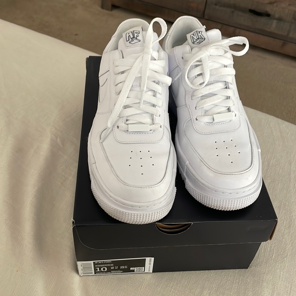 Nike -Air Force 1 (platform)